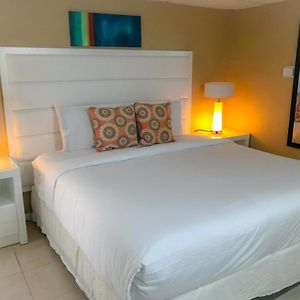 Haven Hotel - Fort Lauderdale Airport & Cruise Port